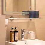 Newly Renovated Boutique Hotel Vier Jahreszeiten In The Heart Of Salzburg Hotel 4*