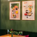 Newly Renovated Boutique Hotel Vier Jahreszeiten In The Heart Of Salzburg Hotel 4*