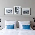 Newly Renovated Boutique Hotel Vier Jahreszeiten In The Heart Of Salzburg Hotel