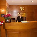 Hotel Newly Renovated Boutique Hotel Vier Jahreszeiten In The Heart Of Salzburg Salzburg