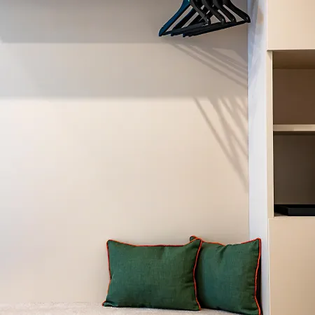 Newly Renovated Boutique Vier Jahreszeiten In The Heart Of
