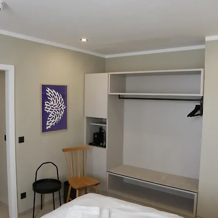 מלון Newly Renovated Boutique Vier Jahreszeiten In The Heart Of 4*